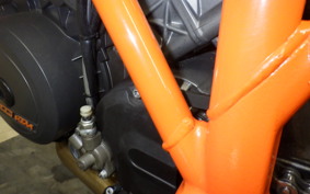 KTM 1290 SUPER DUKE R 2015