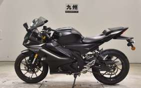 YAMAHA YZF-R15 2022