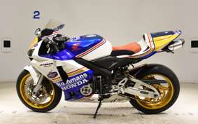 HONDA CBR600RR 2005 PC37
