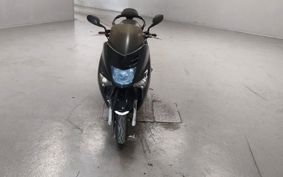 YAMAHA MAJESTY 125 SE22