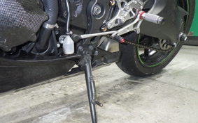 KAWASAKI NINJA ZX-6R 2010