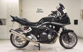 HONDA CB1300SB SUPER BOLDOR EP 2019 SC54