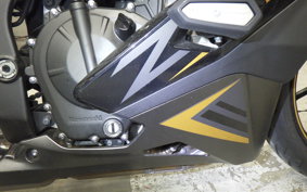 KAWASAKI ZX-25R ZX250E