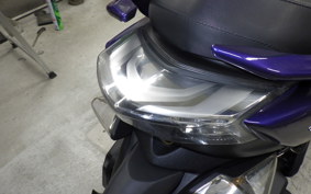 YAMAHA S-MAX 2026