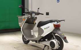 SUZUKI e-LET's CZ81A