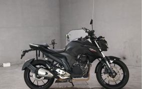 YAMAHA FZ25 RG42