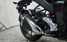 SUZUKI JIKUSA-150 ED13W