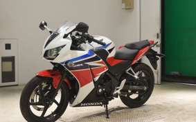 HONDA CBR250R GEN 3 2015 MC41