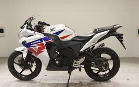 HONDA CBR125R JC50