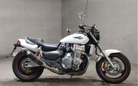 HONDA X4 LD 2002 SC38