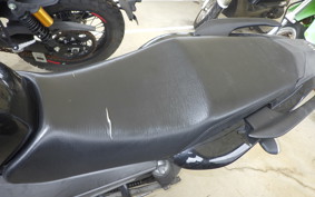 YAMAHA YS125 FAZER