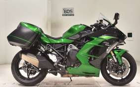 KAWASAKI NINJA H2 SX SE 2018 ZXT02A