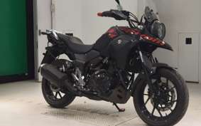 SUZUKI Vｽﾄﾛｰﾑ250 2012