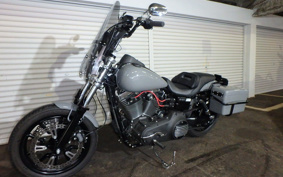 HARLEY HARLEY FXDL1580 2015 GN4