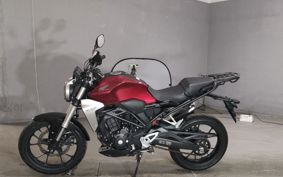 HONDA CB250R MC52
