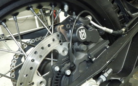 HUSQVARNA NORDEN901 2022