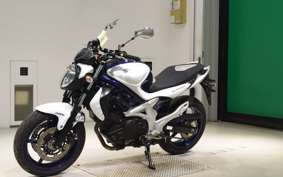SUZUKI GLADIUS 2010 VK58A