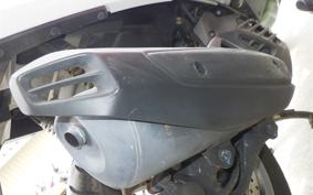 YAMAHA N-MAX 1999 SED6J