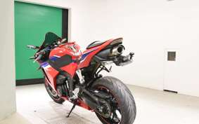 HONDA CBR600RR 2021