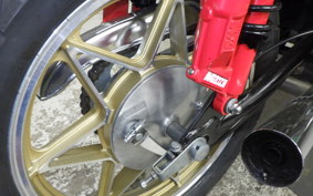 SUZUKI GT380 2021 GT380
