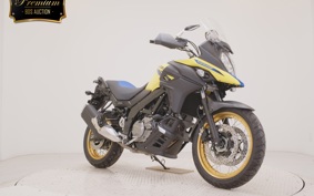 SUZUKI DL650 ( V-Strom 650 ) XTA 2026 C733M