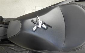 HONDA FORZA 250 MF17