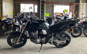 SUZUKI GSF750 2001 GR7EA