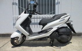 YAMAHA MAJESTYS SG28J