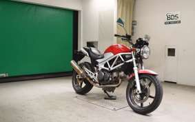 HONDA VTR 250 Gen. 2 2026 MC33