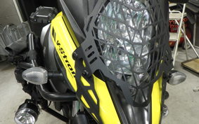SUZUKI DL650 ( V-Strom 650 ) XTA 2018 C733A