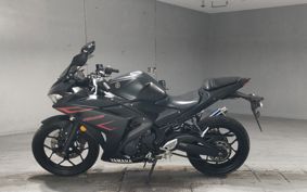 YAMAHA YZF-R25 RG10J