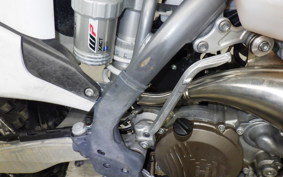 HUSQVARNA TE150I