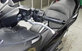 YAMAHA T-MAX 560 T 2020 SJ19J