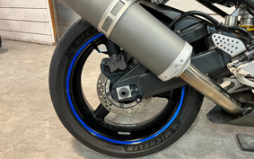 YAMAHA YZF-R1 2003 RN09