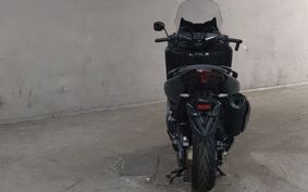 YAMAHA T-MAX 560 2020 SJ19J