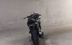 SUZUKI GSX250 R DN11A