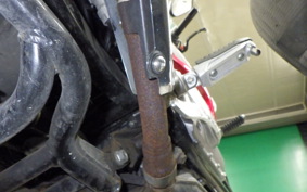 SUZUKI GSR250