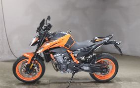 KTM 890 DUKE R 2021 TU940