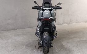 HONDA X-ADV 750 2022 RH10