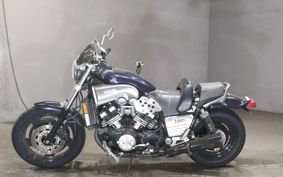 YAMAHA VMAX 3UF