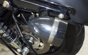 HARLEY XL883N 2013