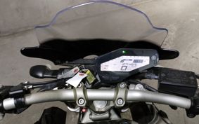 YAMAHA MT-09 RN34J