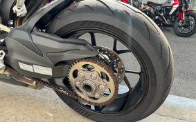 DUCATI STREET FIGHTER V2 2023 3F00