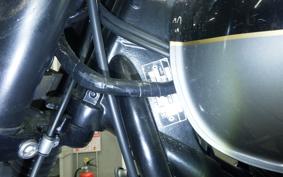 TRIUMPH BONNEVILLE T100 2012