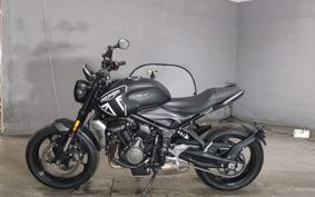 TRIUMPH TRIDENT 660 LGL10U