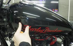 HARLEY XL1200C 2005