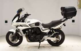 HONDA CB400 SUPER BOLDOR VTEC 2010 NC42