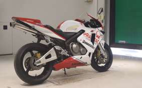 HONDA CBR600RR 2004 PC37