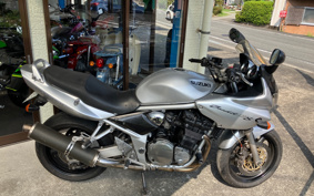 SUZUKI BANDIT1200S 2000 GV77A