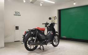 HONDA C125 SUPER CUB JA58